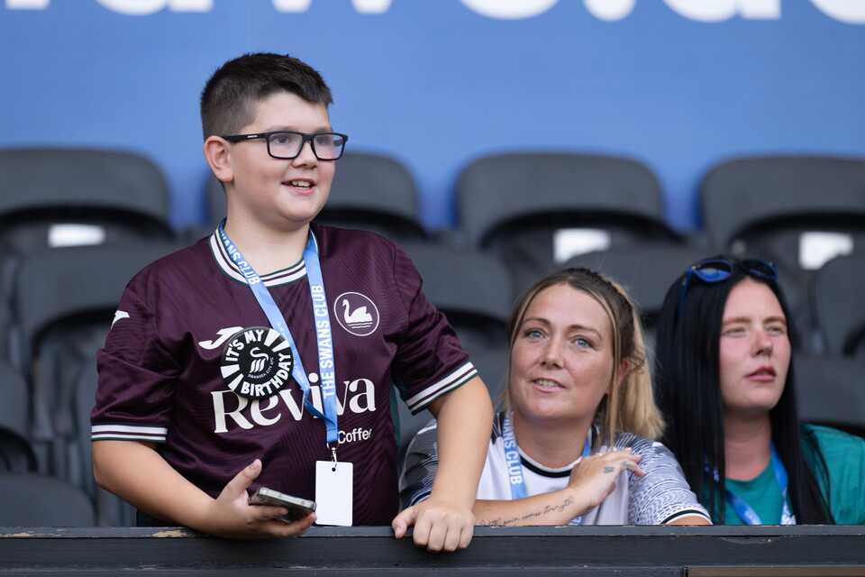 Fan Gallery | Swansea City v Crawley Town