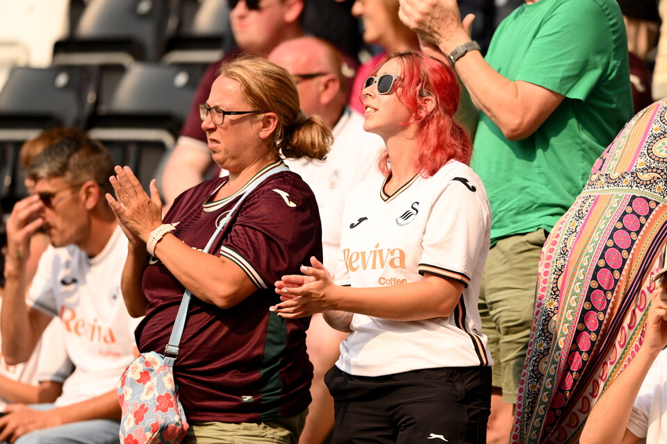 Fan Gallery | Swans v Sheffield United