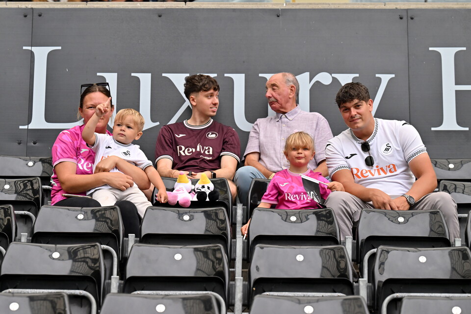 Fan Gallery | Watford