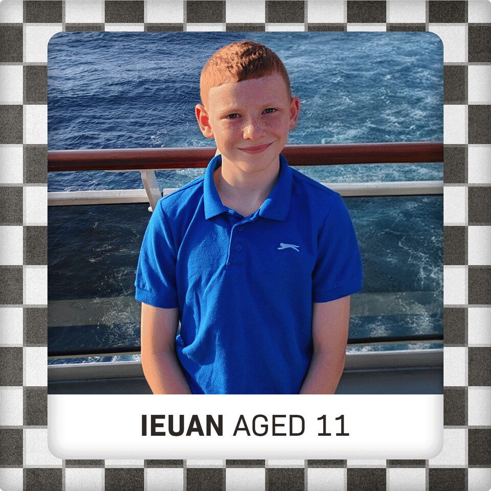 Plymouth-Argyle-Programme-25-26-Mascot-3