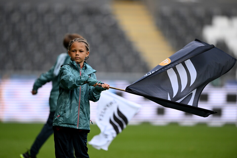 Gallery | Academy Matchday
