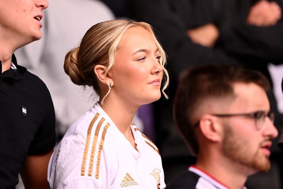 Fan Gallery | Swans v Hull City