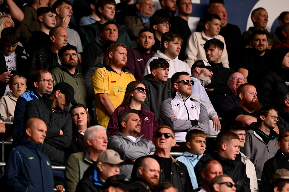 Fan Gallery | Swans v Hull City