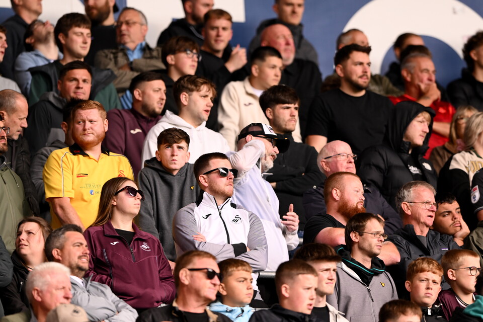 Fan Gallery | Swans v Hull City