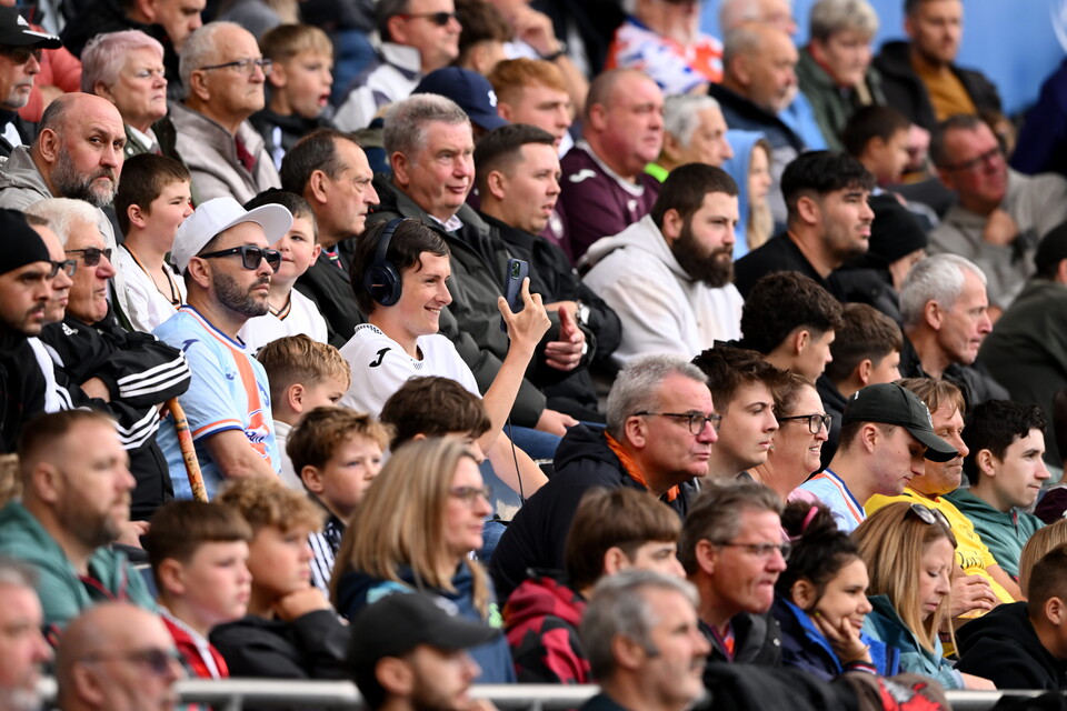 Fan Gallery | Swans v Hull City