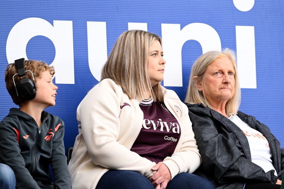 Fan Gallery | Swans v Hull City