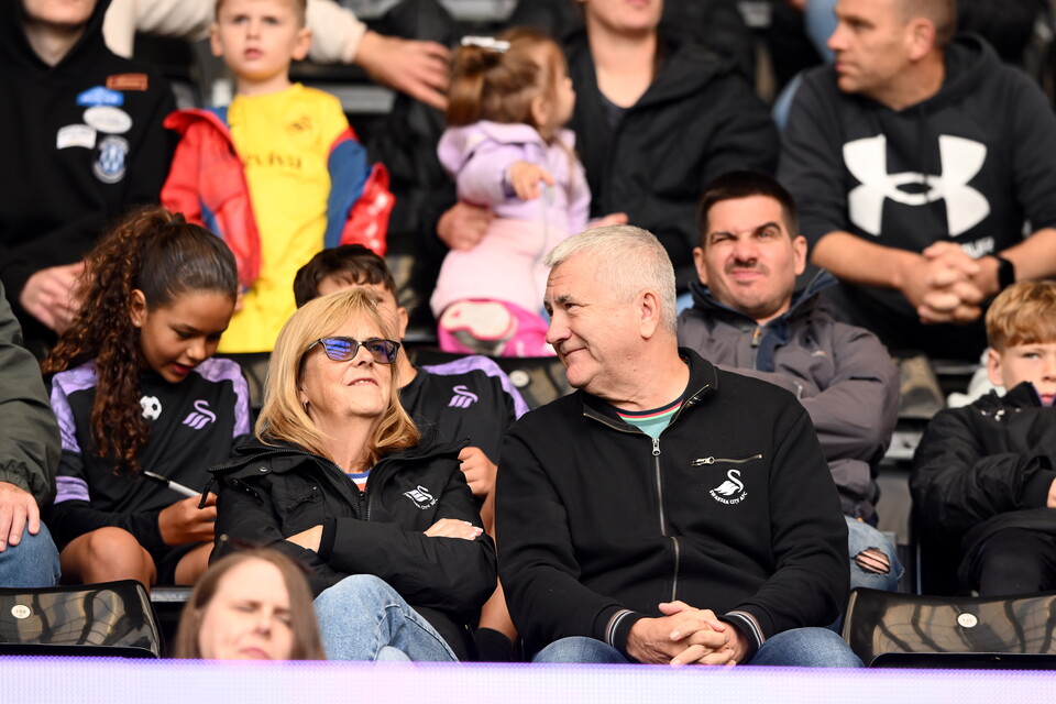 Fan Gallery | Swans v Hull City