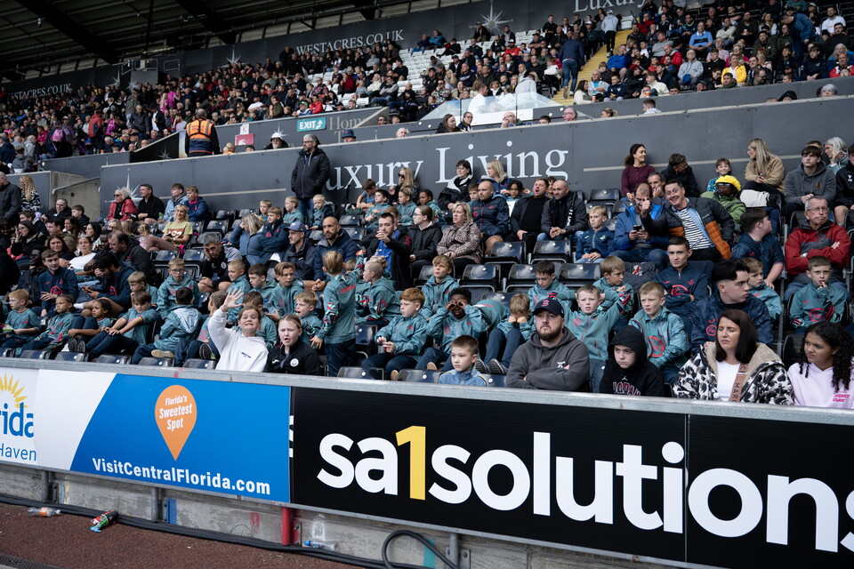 Fan Gallery | Swans v Hull City