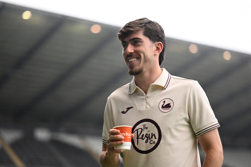 Gallery | Swansea City v Nottingham Forest
