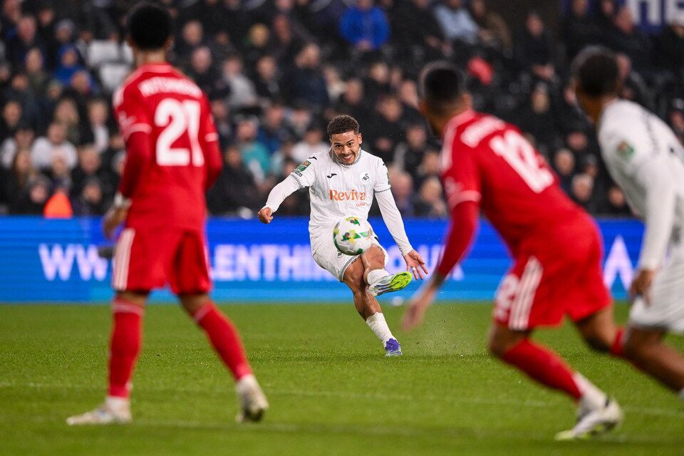 Gallery | Swansea City v Nottingham Forest