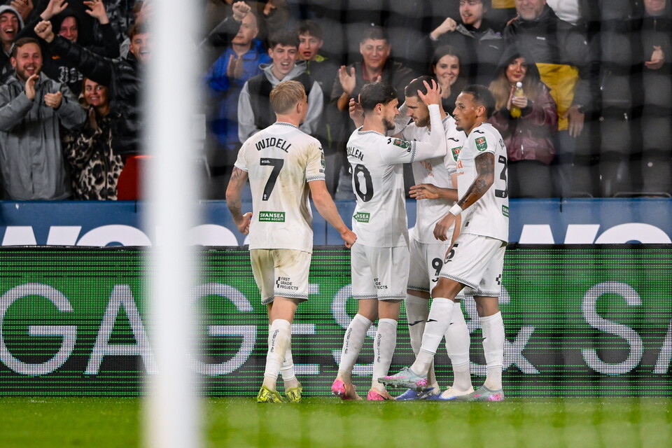Gallery | Swansea City v Nottingham Forest