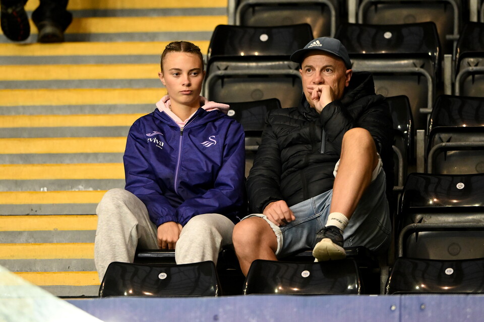 Fan Gallery | Swansea City v Nottingham Forest