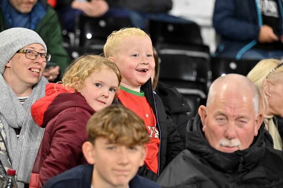 Fan Gallery | Swansea City v Nottingham Forest
