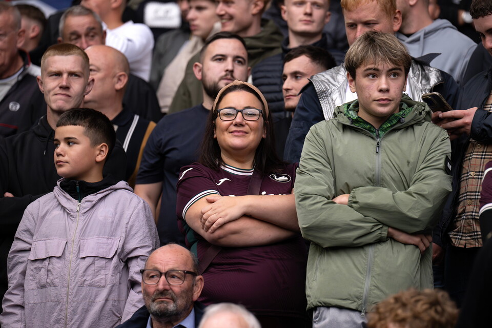 Fan gallery | Birmingham City v Swansea City 