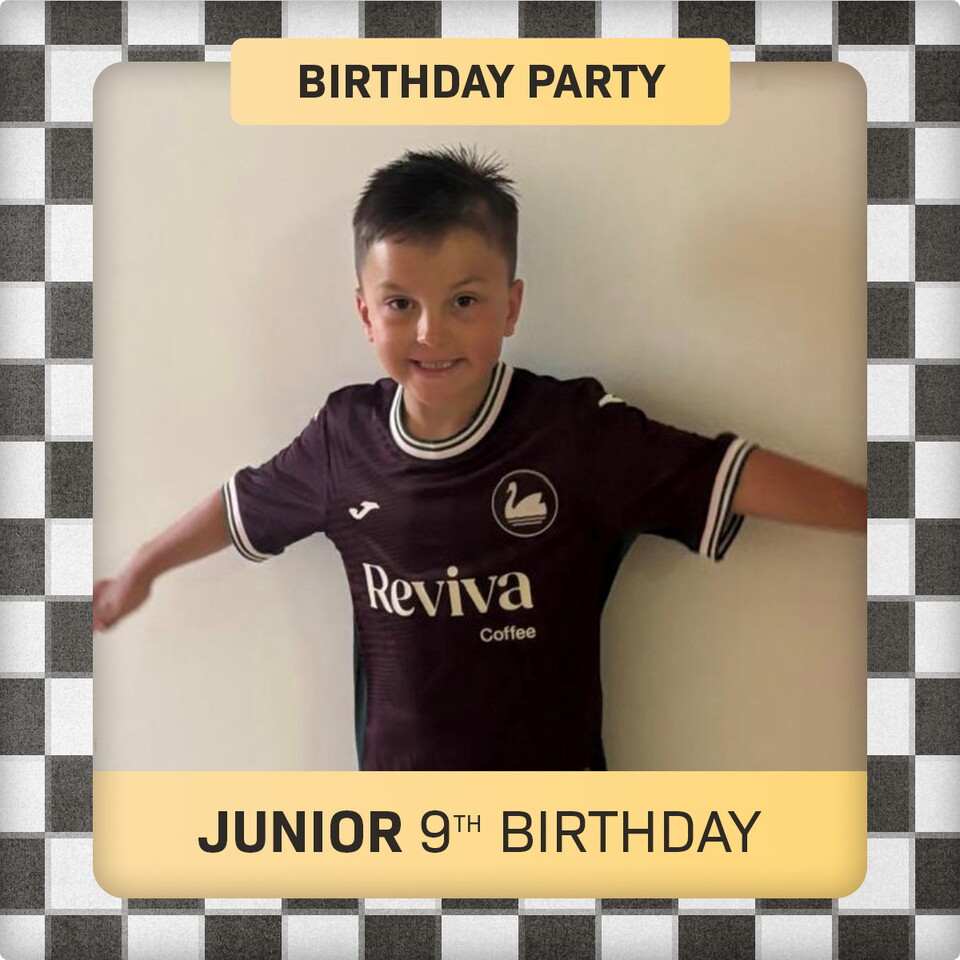 Junior, 9