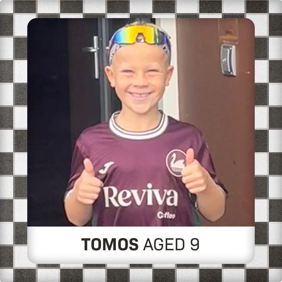 Tomos, 9