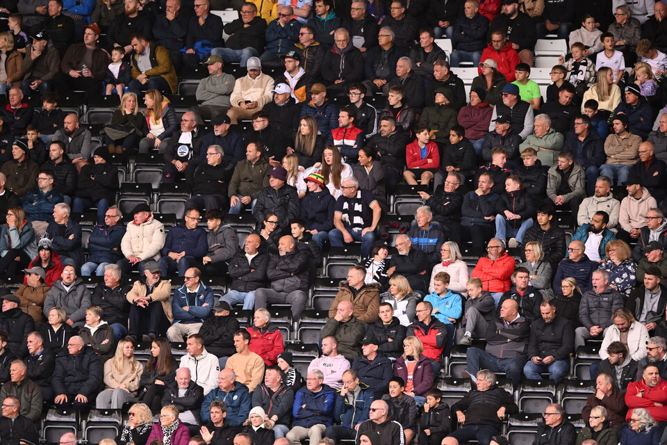 Fan Gallery | Swansea City v Leicester City