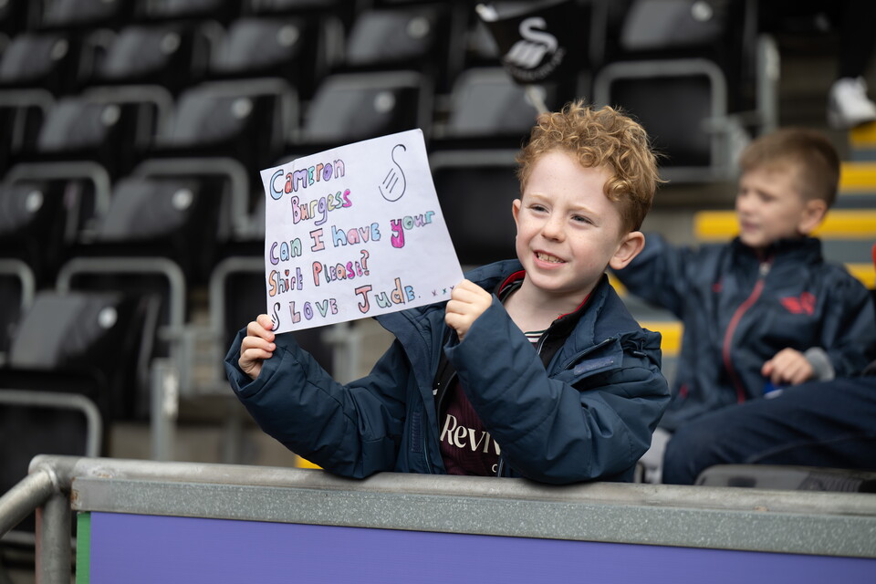 Fan Gallery | Swansea City v Leicester City
