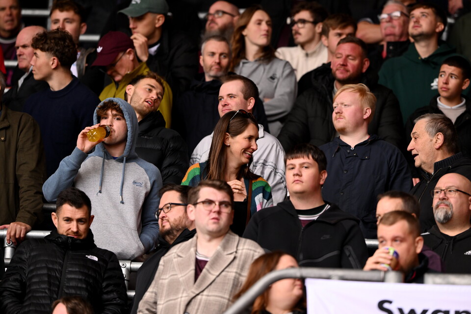 Fan Gallery | Southampton v Swansea City