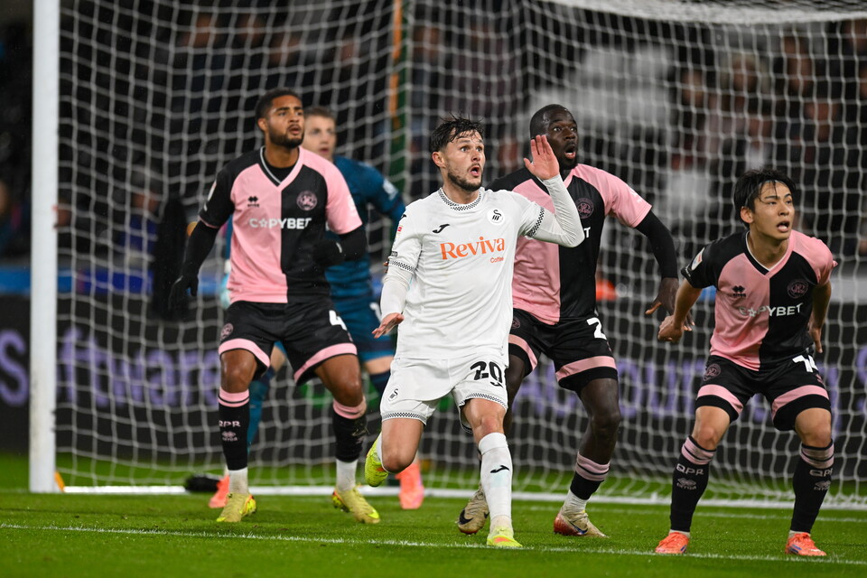 Gallery | Swansea City v QPR