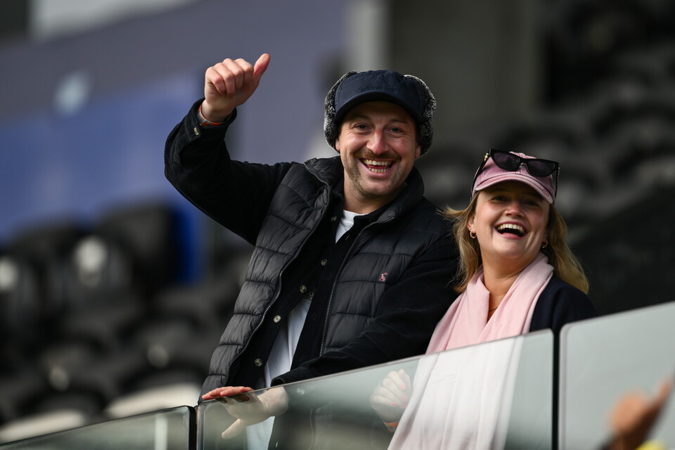 Fan Gallery | Swansea City v Norwich City
