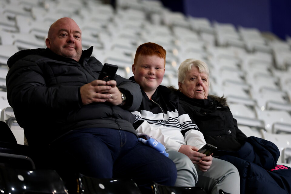 Fan Gallery | Swansea City v Manchester City