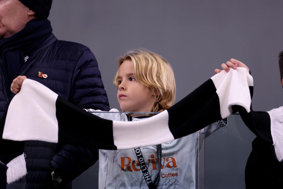 Fan Gallery | Swansea City v Manchester City