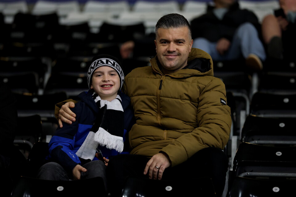 Fan Gallery | Swansea City v Manchester City