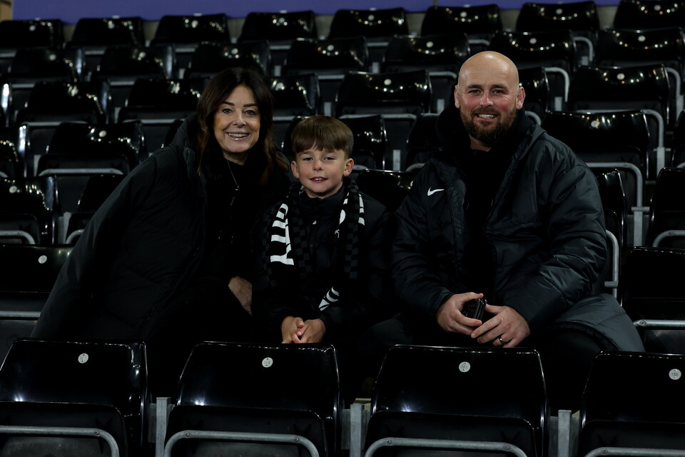 Fan Gallery | Swansea City v Manchester City