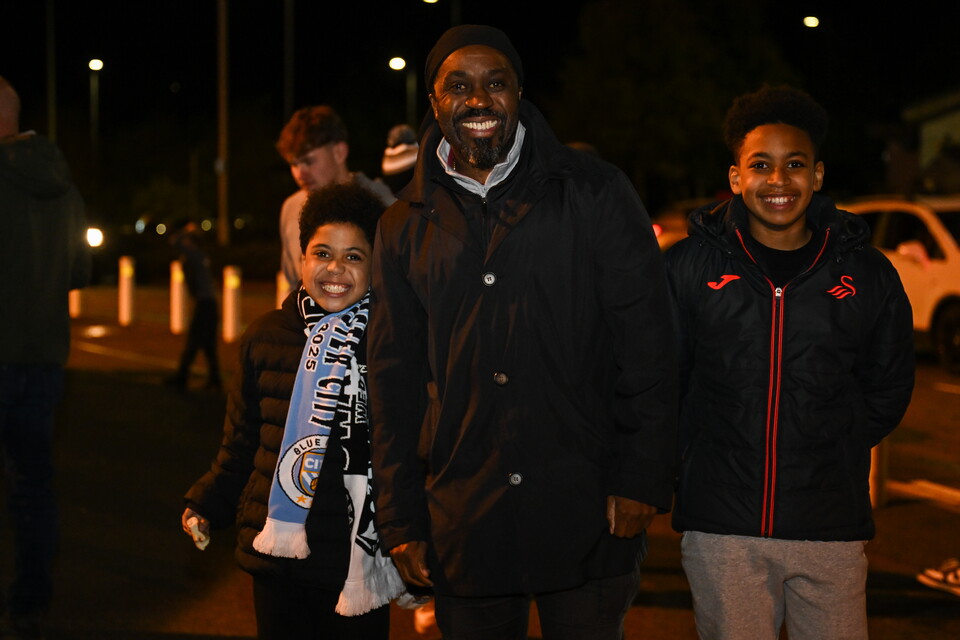 Fan Gallery | Swansea City v Manchester City