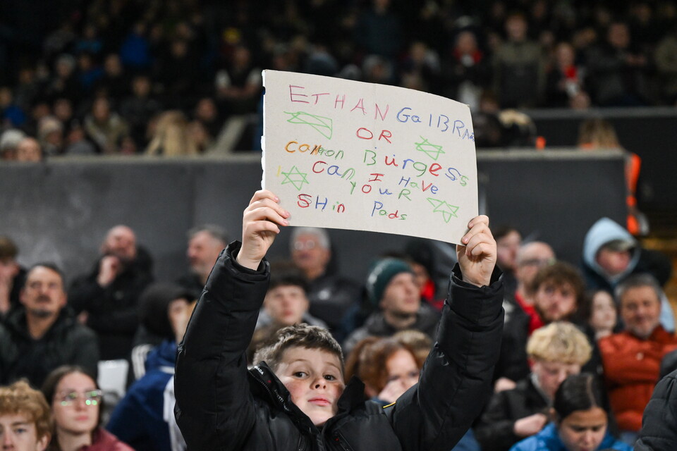 Fan Gallery | Swansea City v Manchester City