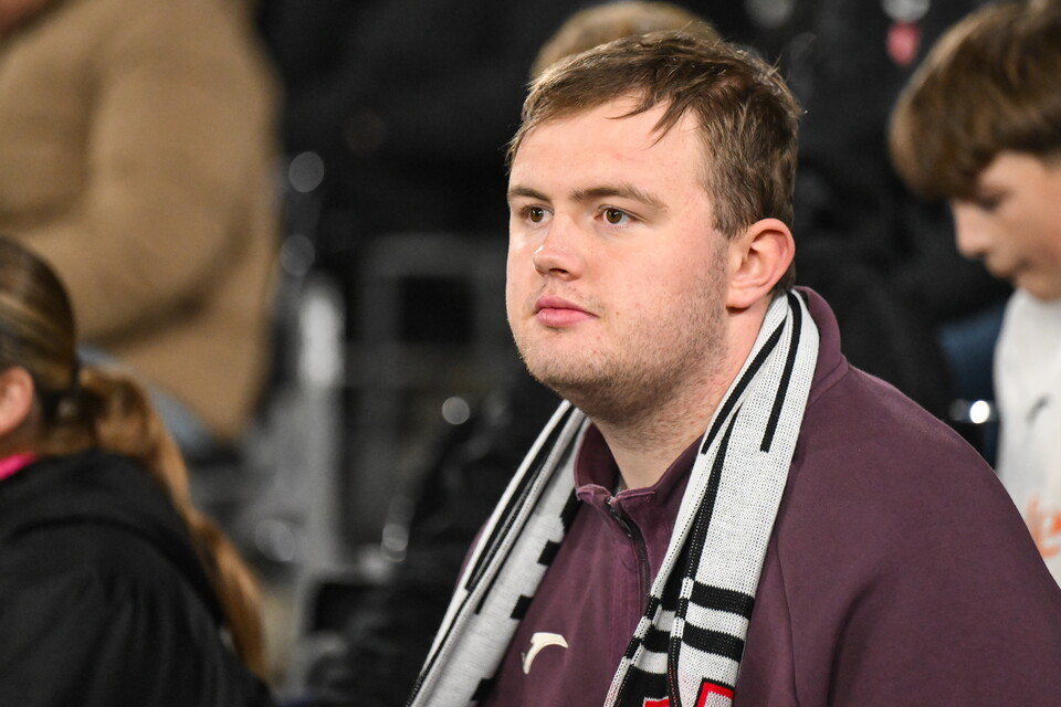 Fan Gallery | Swansea City v Manchester City