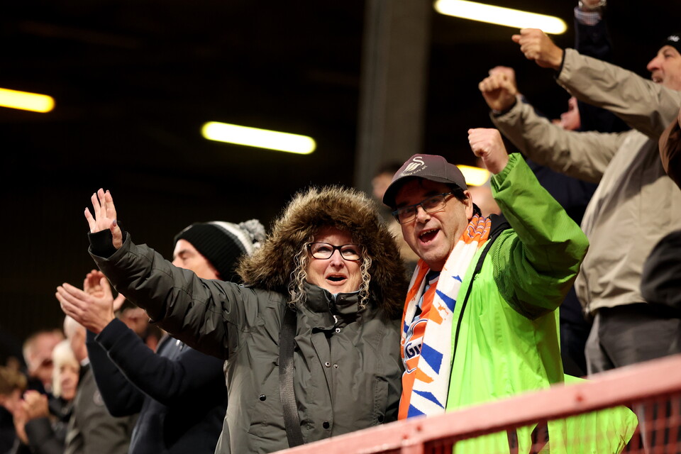 Fan Gallery | Charlton Athletic v Swansea City