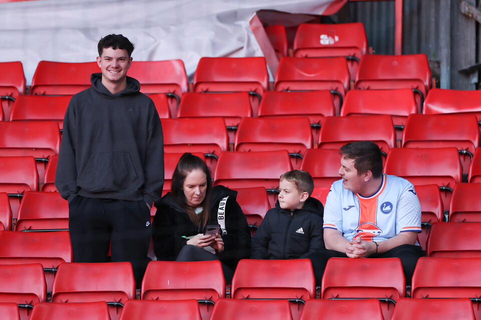 Fan Gallery | Charlton Athletic v Swansea City