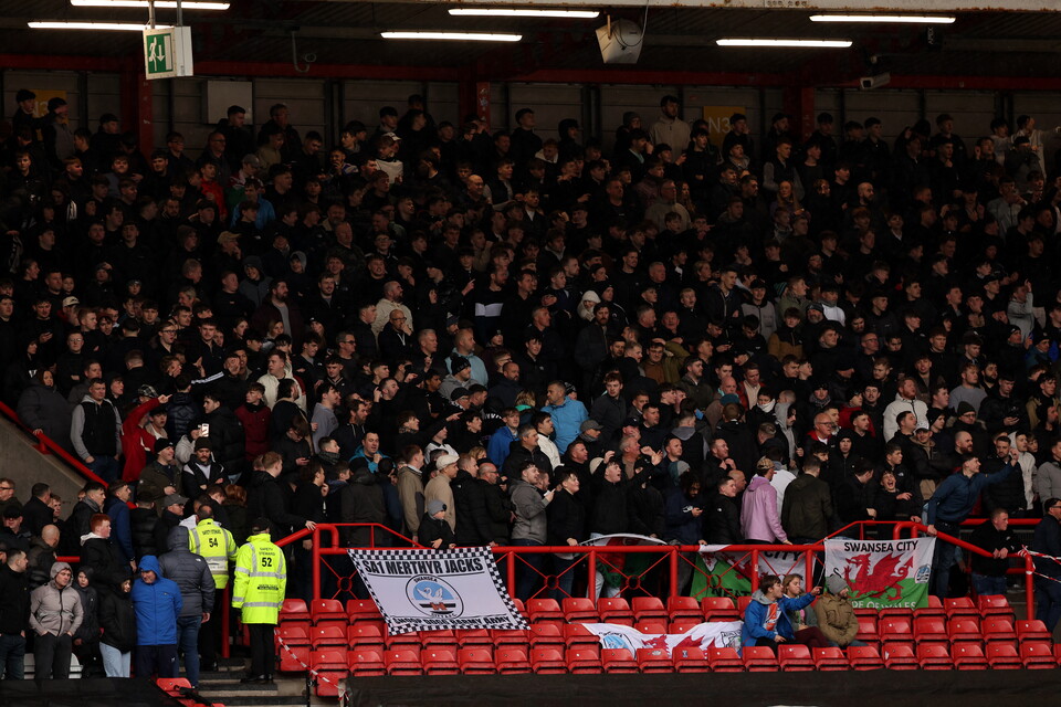 Fan Gallery | Bristol City v Swansea City