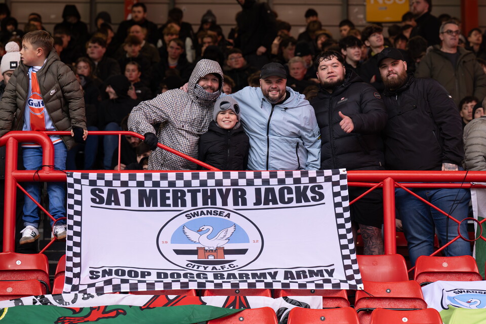 Fan Gallery | Bristol City v Swansea City