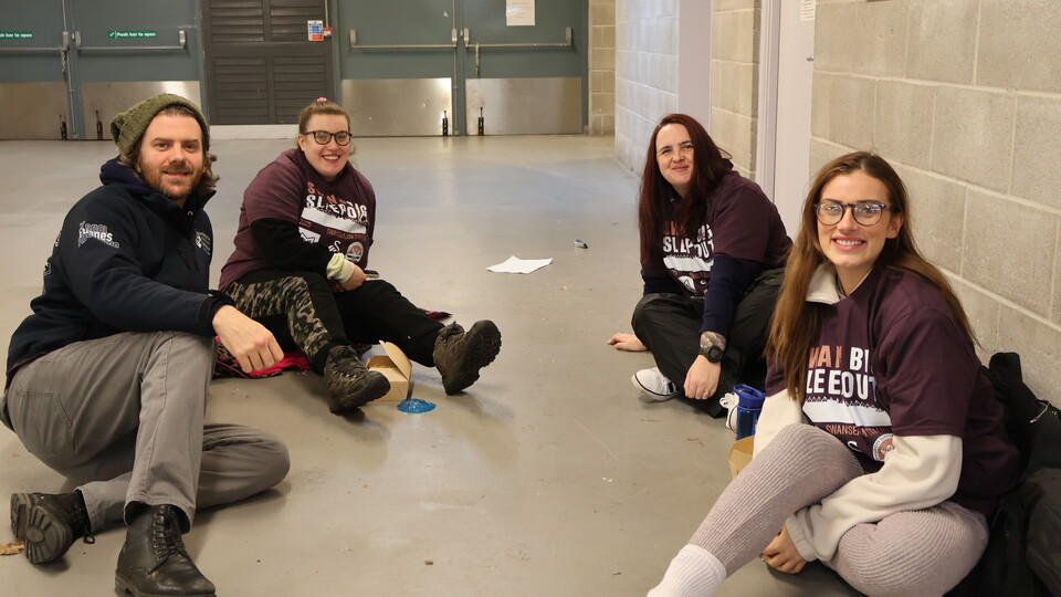 Swans Big Sleep Out 2025