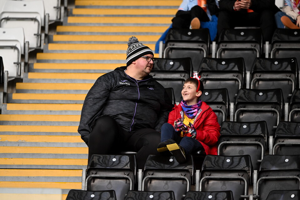 Fan Gallery | Swansea City v Oxford United