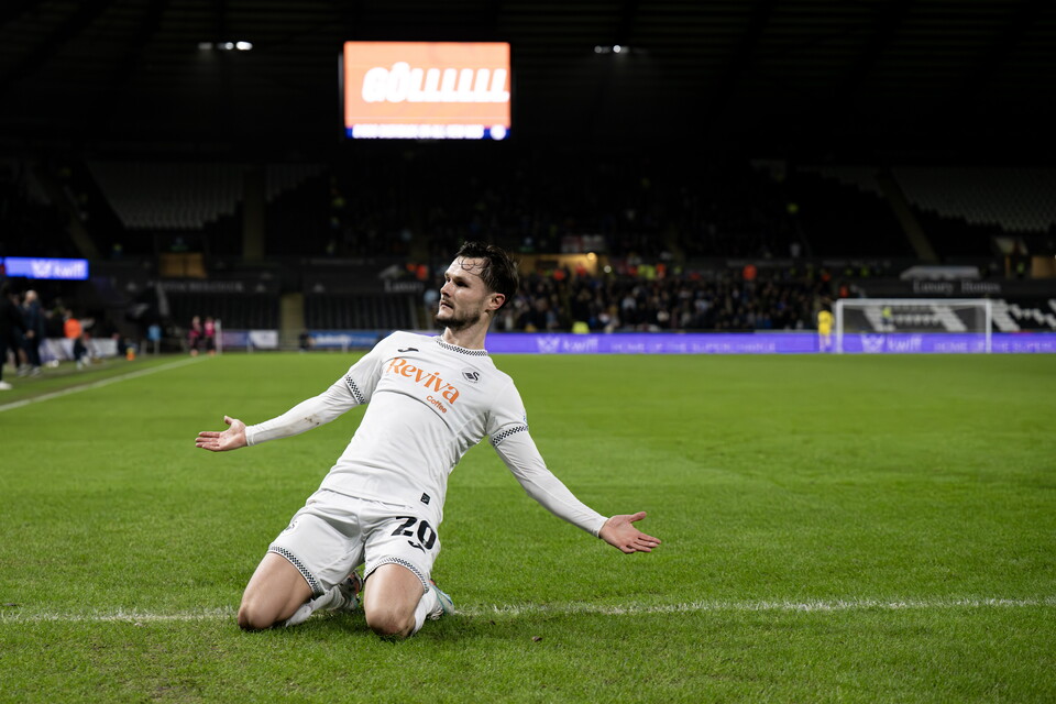 Gallery | Swansea City v Portsmouth