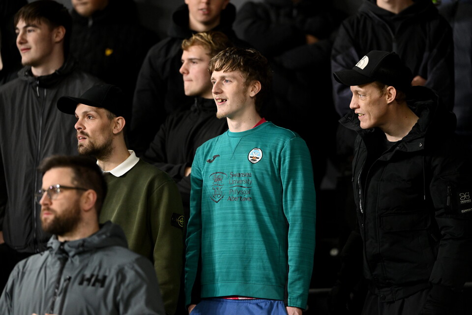 Fan gallery | Swansea City v Portsmouth