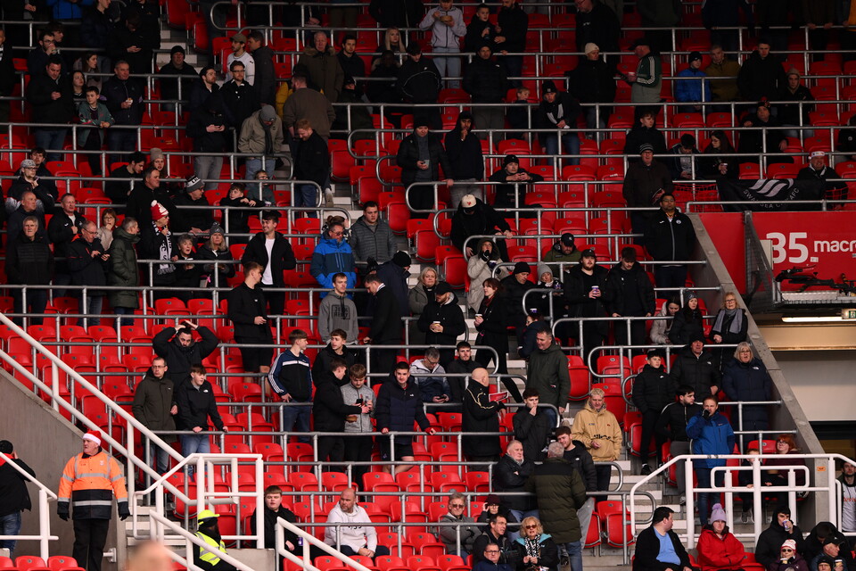 Fan Gallery | Stoke V Swans