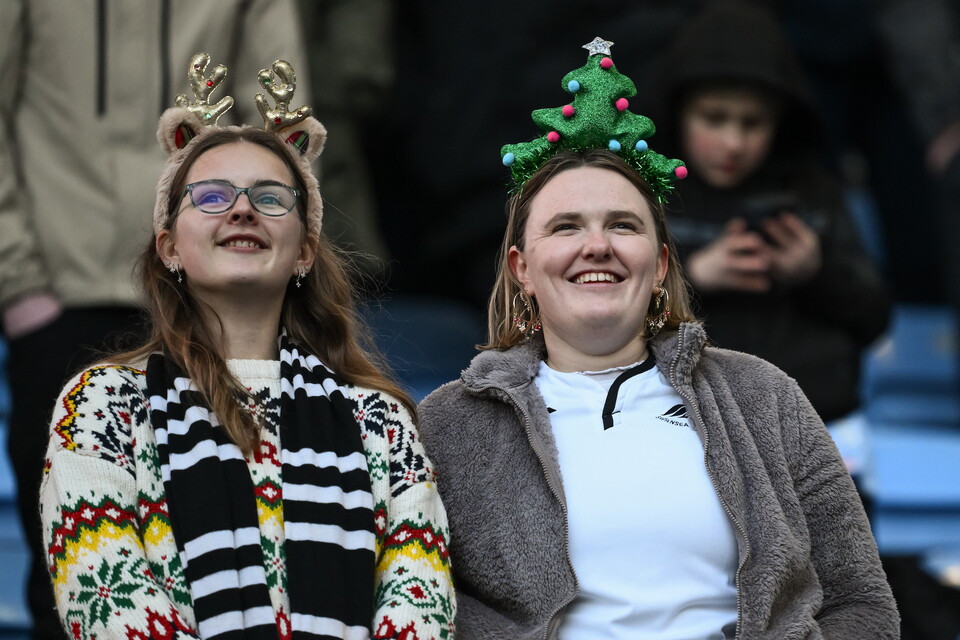 Fan Gallery | Coventry away | 2025-26