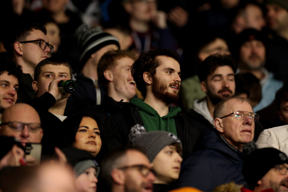 Fan gallery | Oxford away