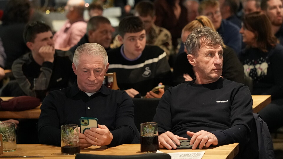 December Fans' Forum 