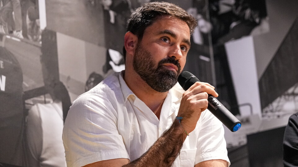 December Fans' Forum 