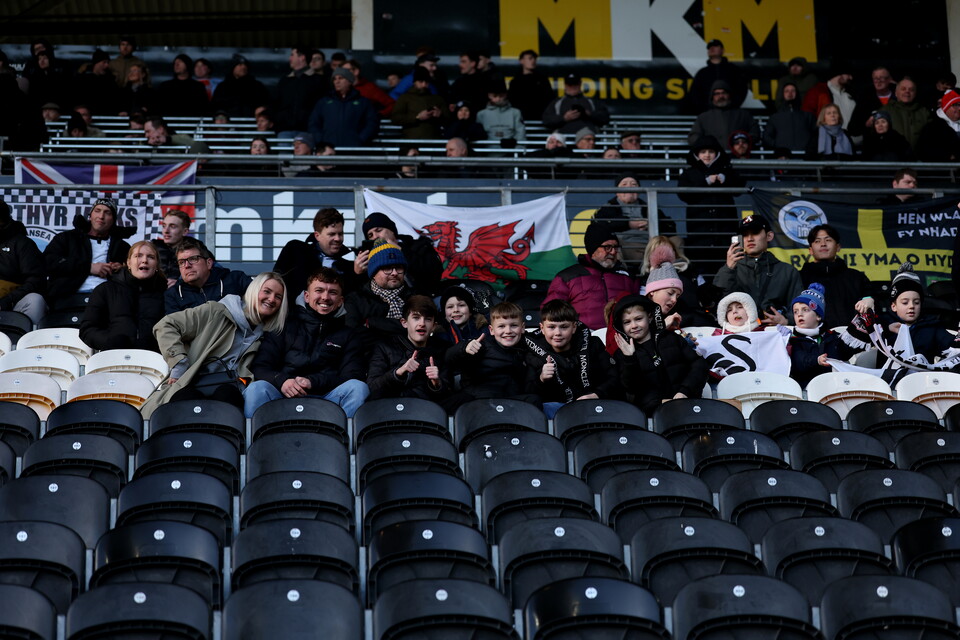 FAN GALLERY | HULL
