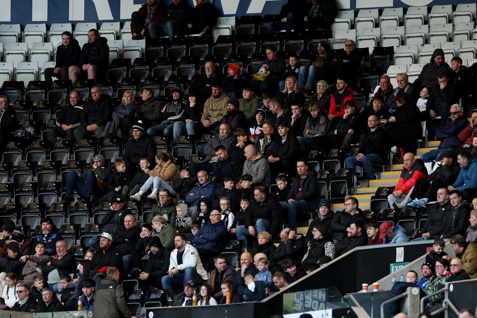 Fan gallery | Swansea City v Sheffield Wed