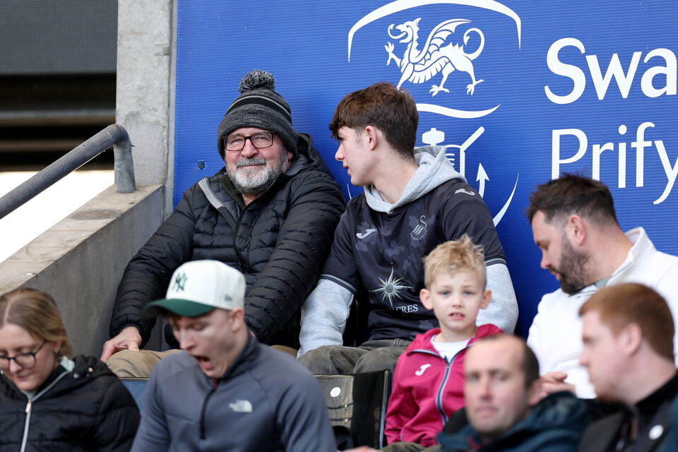 Fan gallery | Swansea City v Sheffield Wed