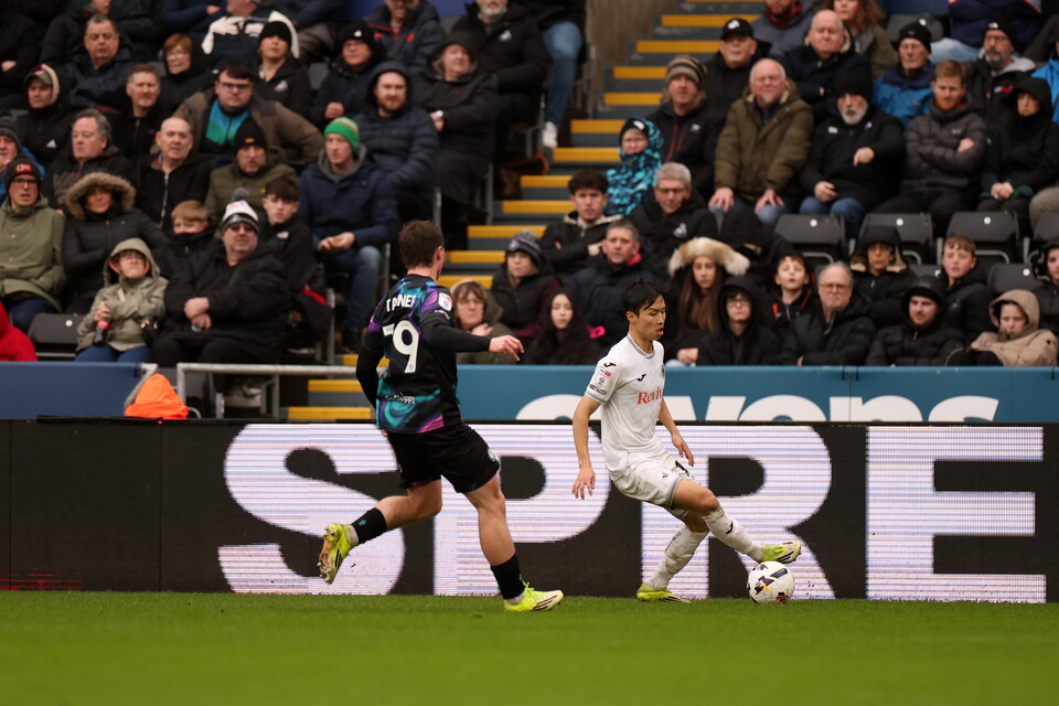 Fan Gallery | Swans v bRISTOL