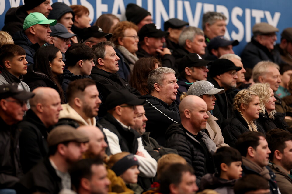 Fan Gallery | Swans v bRISTOL